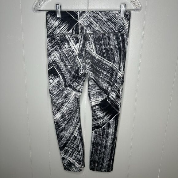 Lululemon Wunder Under Crop II Heath Wave Black White Size 4 Workout Leggings - Picture 2 of 13